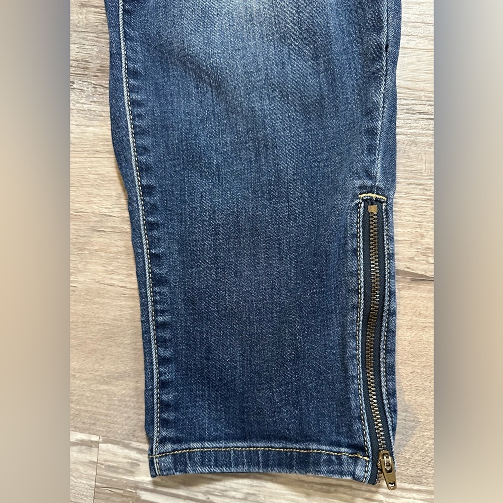 KanCan Jeans Womens SZ 31 Los Angeles Distressed Ankle Zipper Medium Wash Denim - Picture 2 of 11